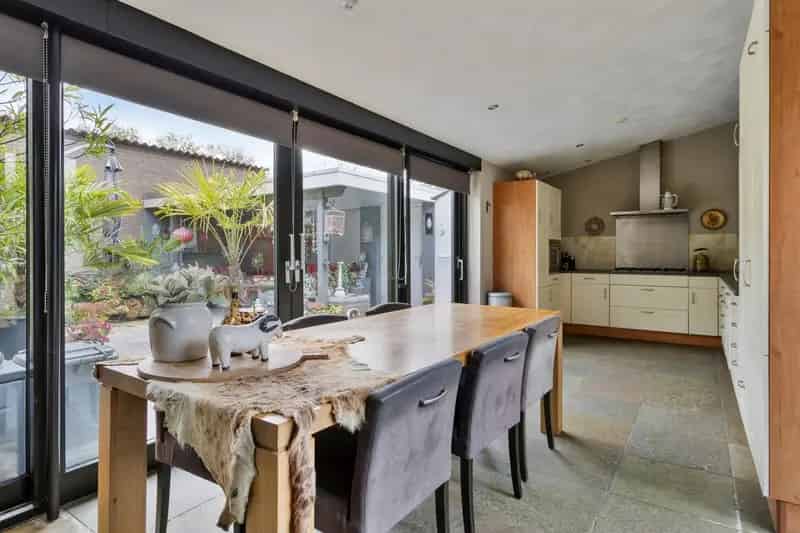 Patiowoning Oosterhout 160m2 Sauna Garage Tuin