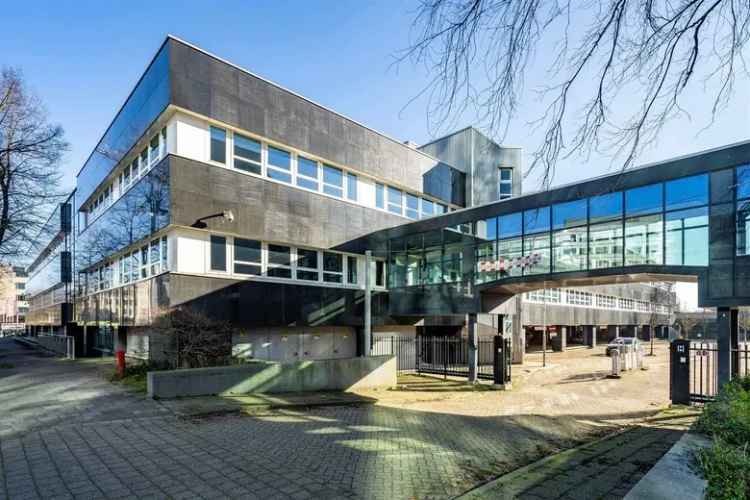 21-7922 m2 Kantoorruimte te Huur Utrecht