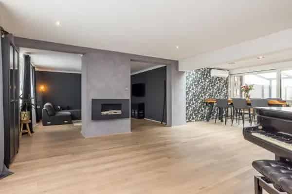 Luxe Heerlen woning 5 slaapkamers bijgebouw 214m²