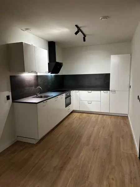 Appartement Te Huur in Rotterdam, Zuid-Holland