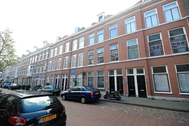 2 Kamer Zolderappartement Den Haag 50m2