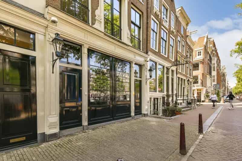 Appartement Singel Amsterdam 105m2 2 slaapkamers luxe renovatie