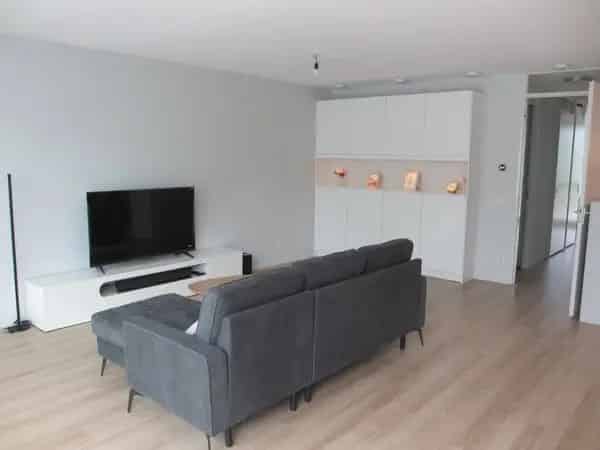 Appartement Capelle aan den IJssel 2 slaapkamers  Prive parkeerplaats