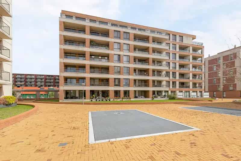 Luxe 4 Kamer Appartement Zaandam Parkeerplaats Balkon
