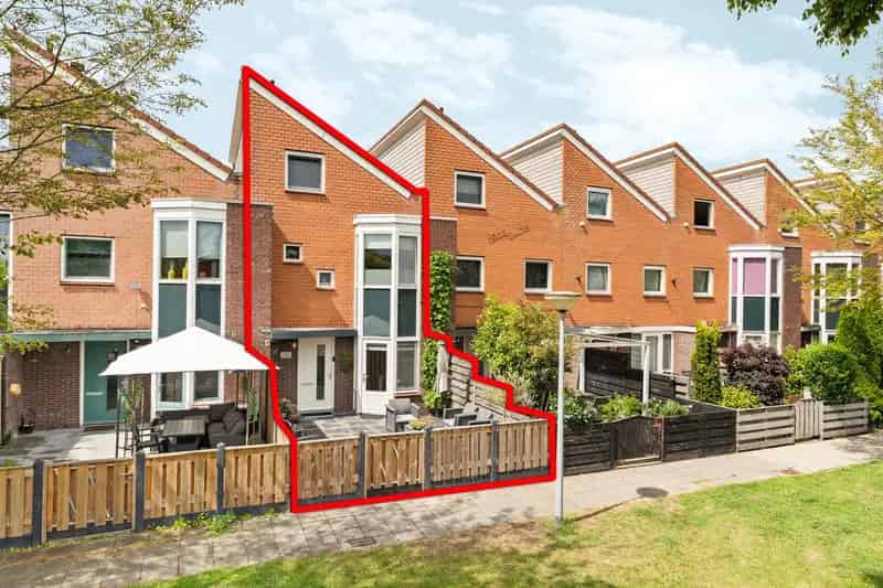 Huis te koop: Jozef Israëlslaan 169 1318 RK Almere | Funda