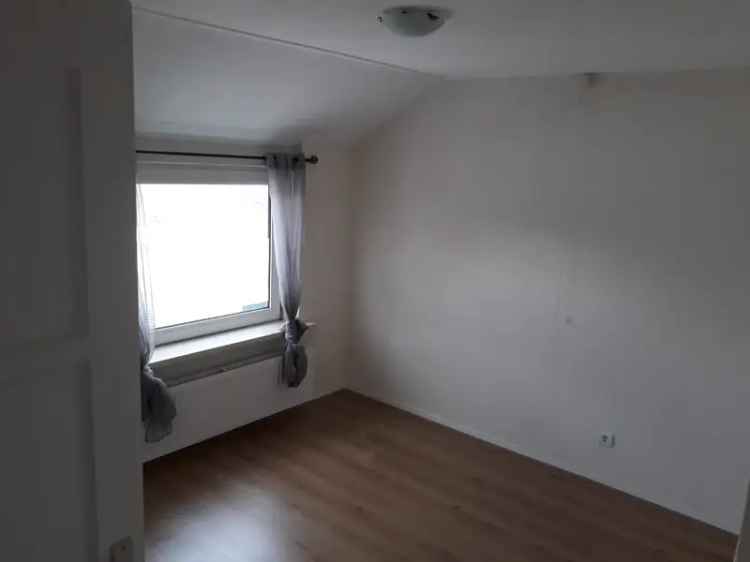 Kamer 7m2 Arnhem Huur €425 inclusief GWE Internet