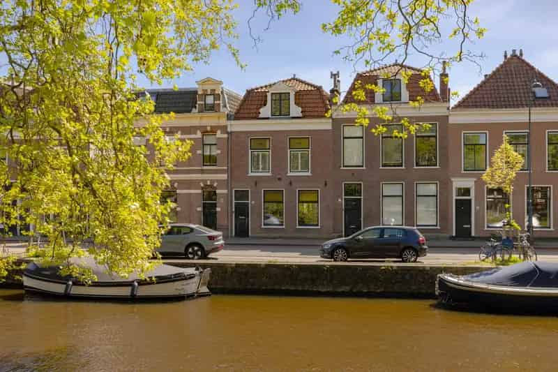 Herenhuis Haarlem Gasthuissingel 154m2 4 slaapkamers Tuin