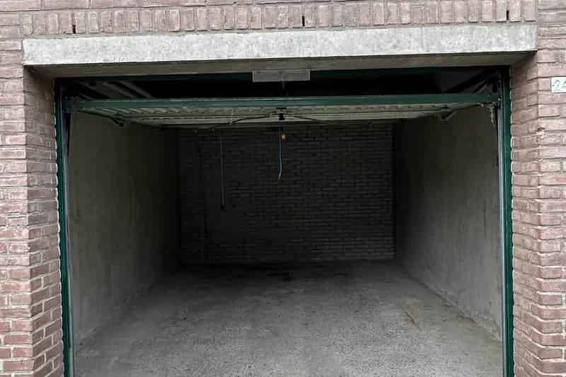 Garagebox Amsterdam Noord te koop