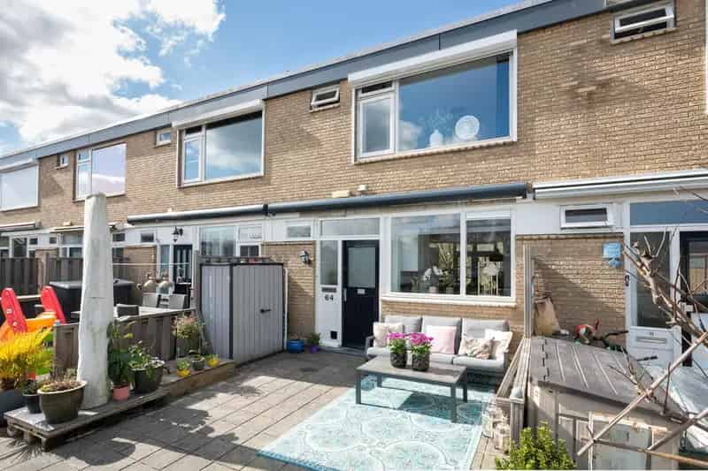 Luxe 4-kamer Maisonnette te huur met dakterras en balkon