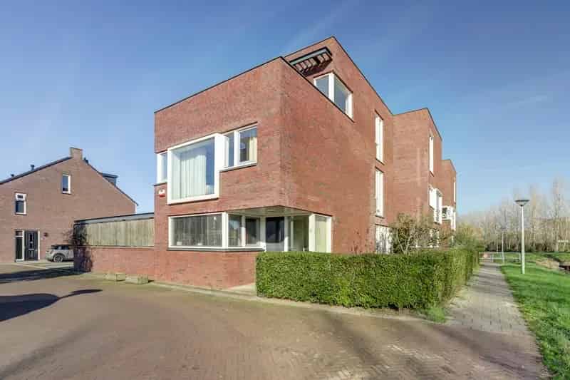 Luxe Halfvrijstaande woning Arnhem Stadseiland