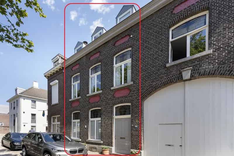 Luxe Stadswoning Maastricht 5 slaapkamers 5 badkamers