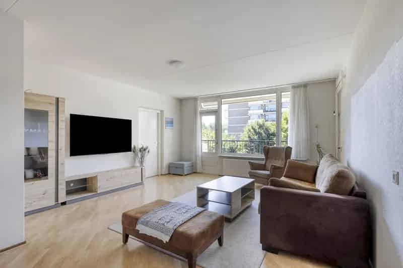 Ruim 4 Kamerappartement 102m2 Eigen Parkeerplaats Rijswijk