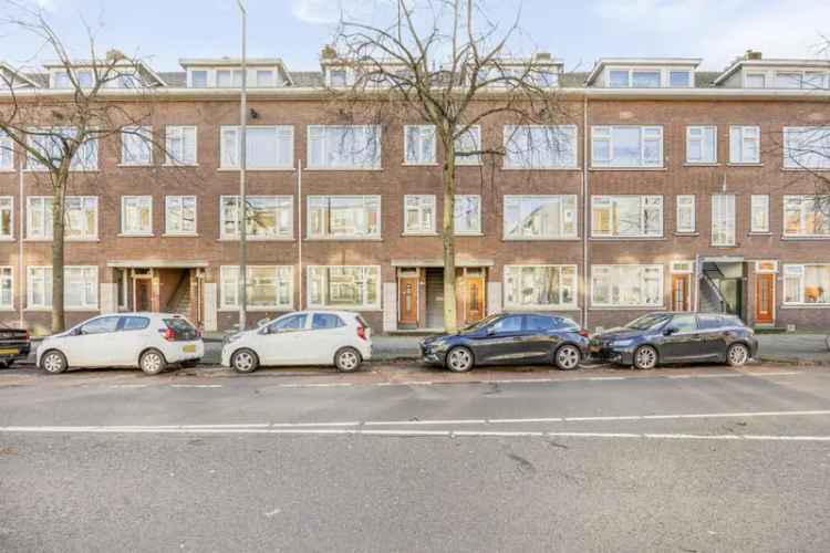 2-kamer benedenwoning Mathenesse met tuin en schuur