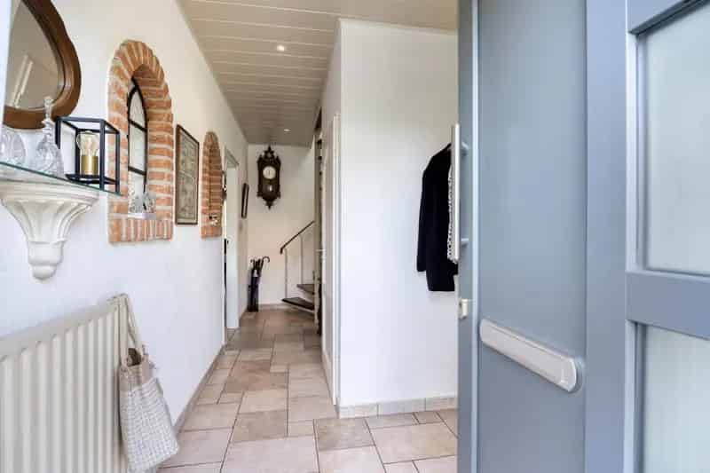 Hoekwoning te koop 5 slaapkamers garage Bunschoten-Spakenburg