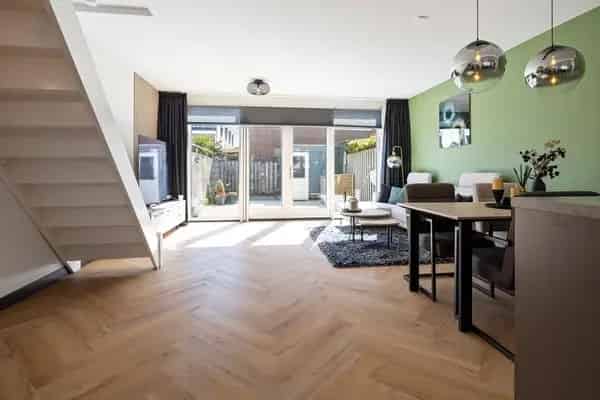 Te Koop Julianadorp: Ruime 4 Slaapkamers, A-label, Moderne Keuken