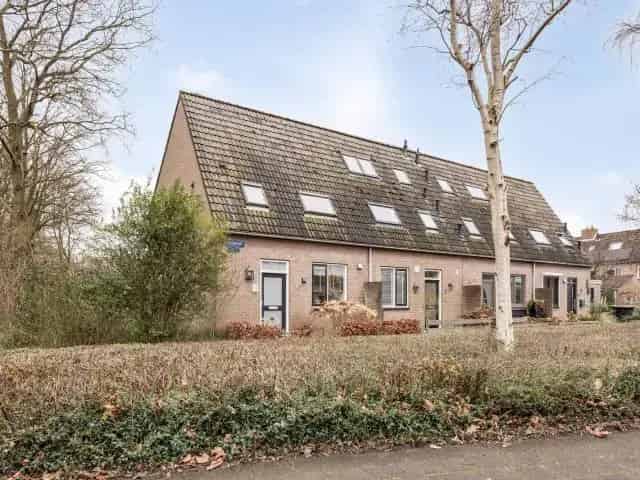 Ruime Hoekwoning 4 Slaapkamers Zierikzee Poortambacht