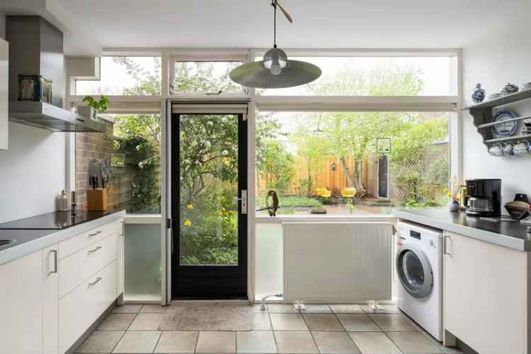 Ruime 6 Kamer 2 Onder 1 Kapwoning Rhoon Garage Royale Tuin