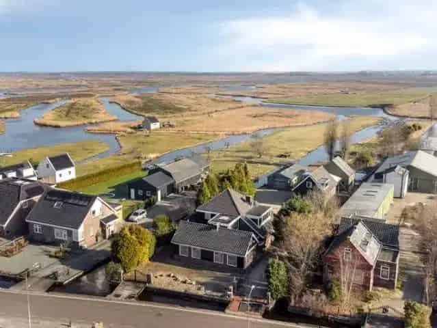 Riante Vrijstaande Woning Landsmeer 3860m2