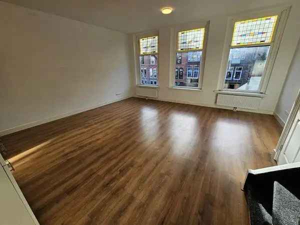 Ruime Dubbele Bovenwoning Rotterdam 5 Slaapkamers