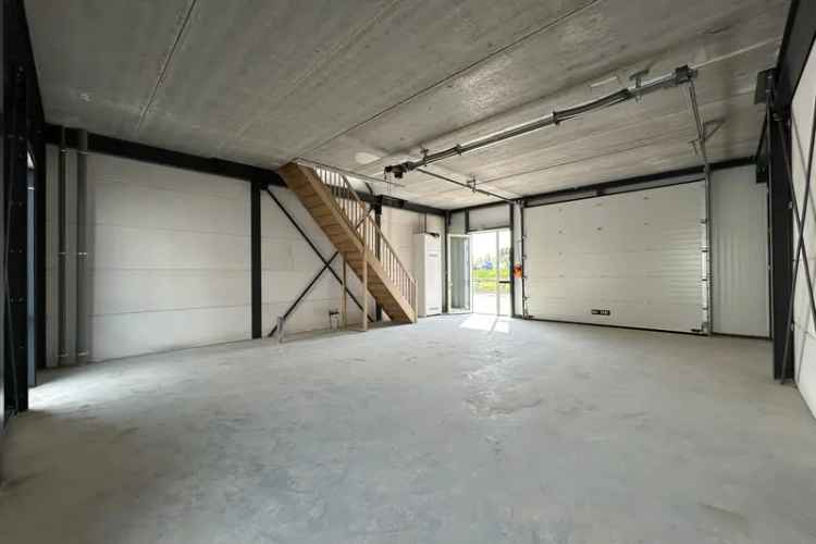 Bedrijfshal Geldermalsen te huur 3 bouwlagen 223m2