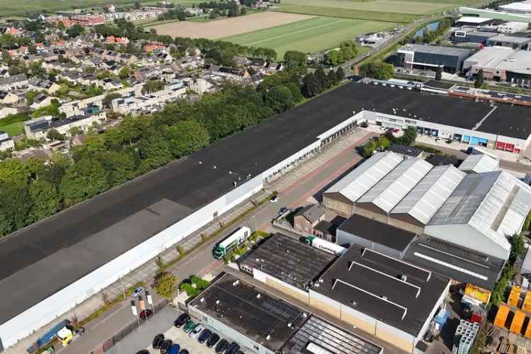 Bedrijfshal te huur Strijen 10067m2 Opslag Logistiek