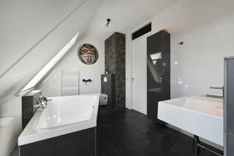 Moderne 4 Kamer Eengezinswoning Biesland