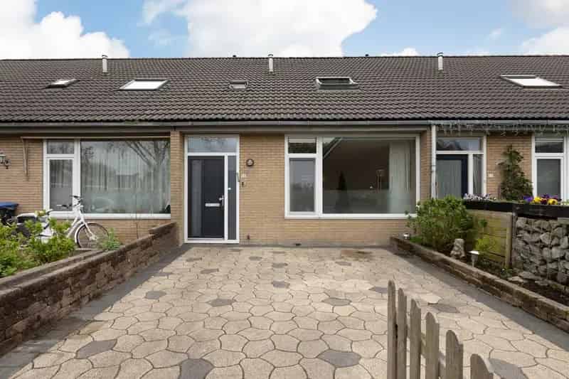 Ruime Eengezinswoning 3 Slaapkamers Nijland 103m2