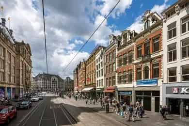 500 m2 Kantoorruimte te Huur Amsterdam Damrak
