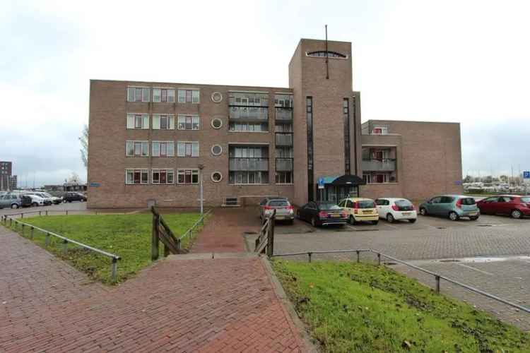 Appartement Te Huur in Almere, Flevoland