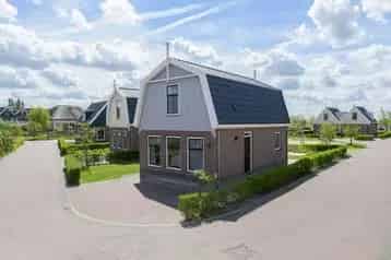 Vrijstaande 8 Persoons Vakantiehuis te Koop Resort Poort van Amsterdam