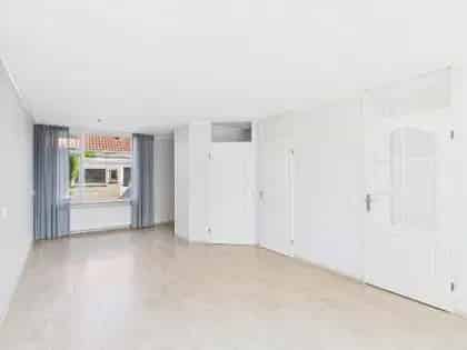 4 Kamer Huis 98m² Hoek - Direct Beschikbaar