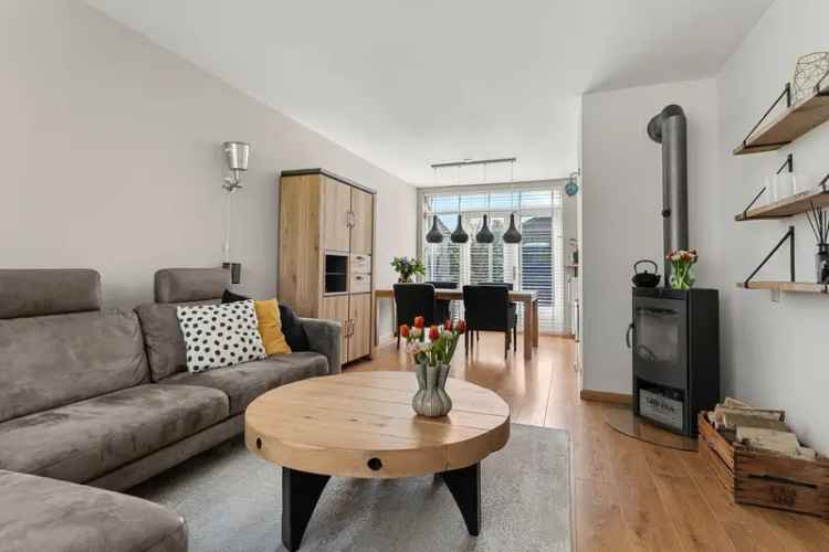 Moderne Tussenwoning Zevenaar 4 slaapkamers Garage Tuin