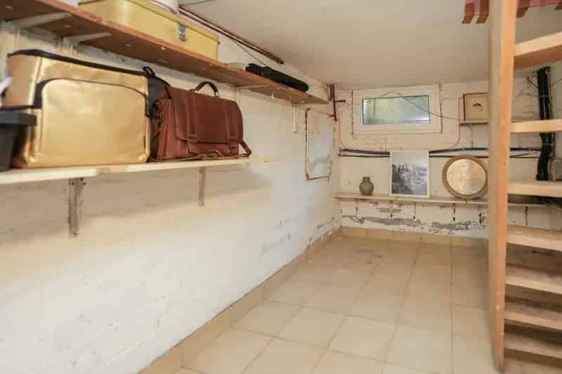 Nijmegen West Familiewoning 3 slaapkamers Kelder Berging Tuin