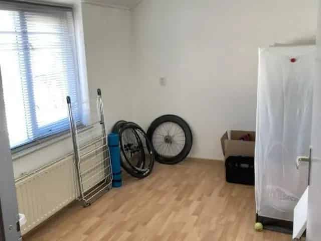 Te Huur: Gestoffeerde Hoekwoning Eindhoven