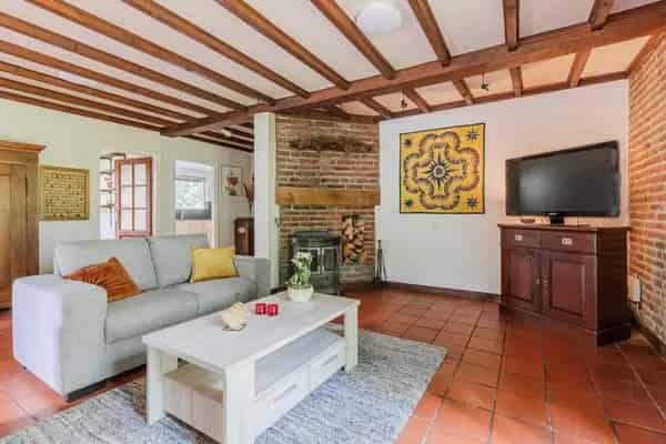 Semi-bungalow 4 slaapkamers Veldhoven Eindhoven Ruime Tuin Garage