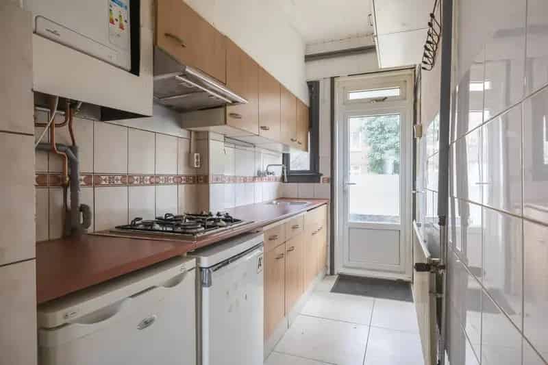 Appartement te koop Rotterdam Charlois: 4-kamer benedenwoning met tuin