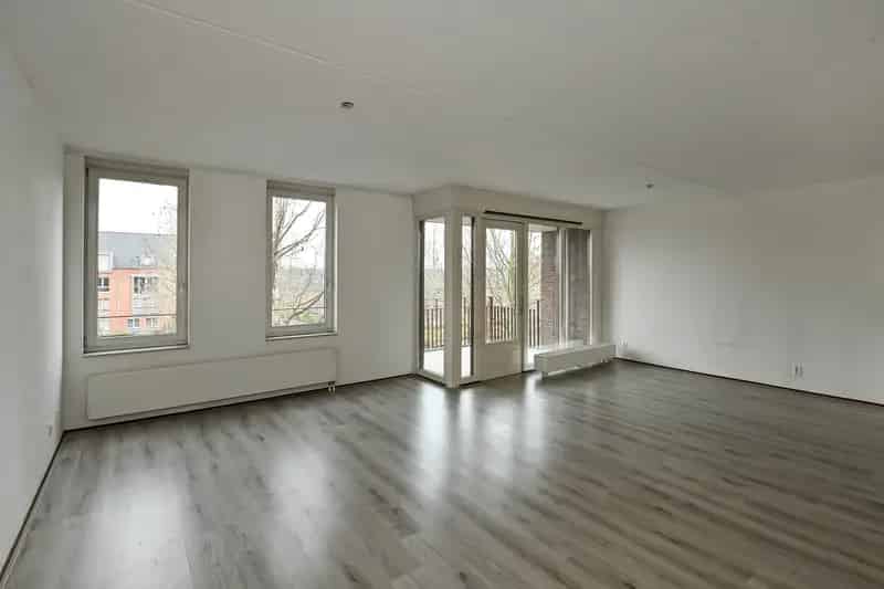 Appartement te koop Elst 3-kamer 90m2 balkon parkeerplaats