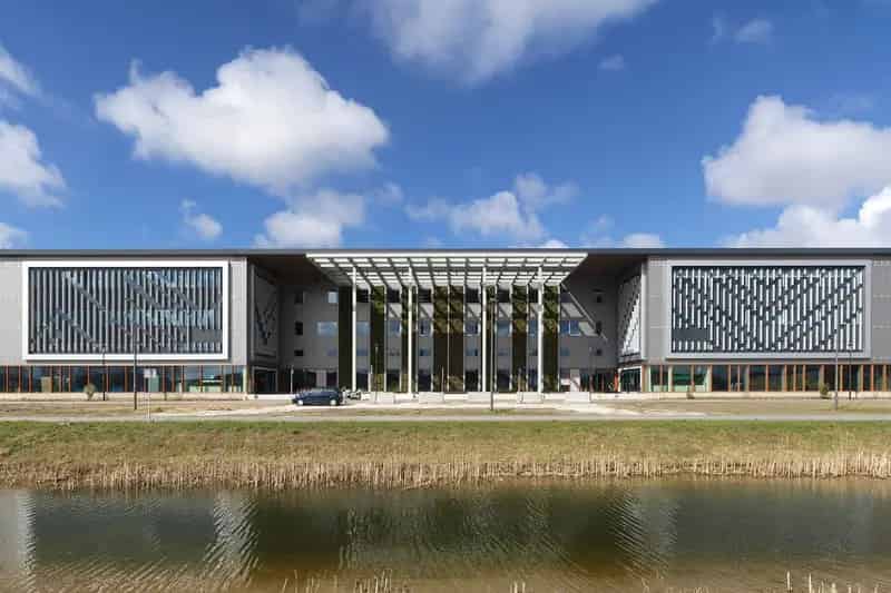 Bedrijfshal te Huur Schiphol Trade Park 6054 m²