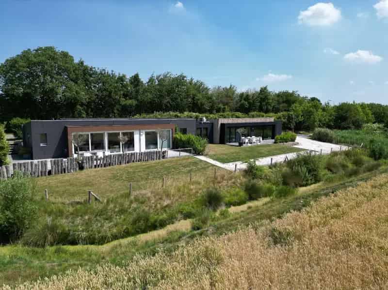 Luxe Dijkwoning Cadzand Dubbele Bewoning 183m²