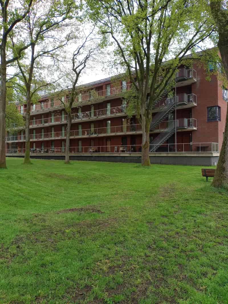 Levensloopbestendig huis nabij bos en voorzieningen