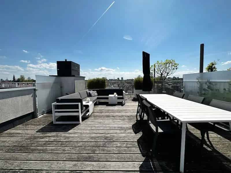 Gemeubileerd Penthouse De Pijp 65m2 Dakterras Fitness