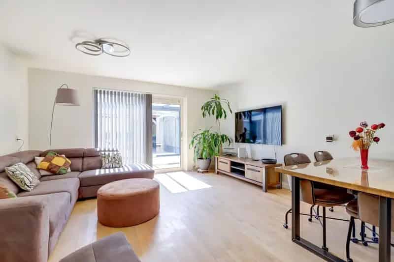 5 Kamer Tussenwoning Prinsenland Rotterdam