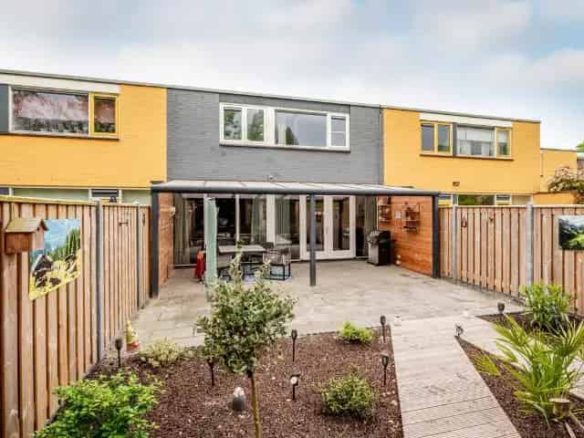 Ruime Eengezinswoning te Koop Lelystad 3 Slaapkamers