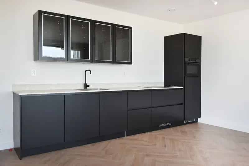 Appartement Rotterdam 69m2 2 slaapkamers 2 balkons Euromast uitzicht