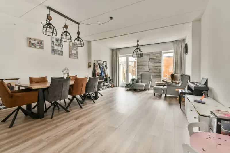 Huis te koop Amsterdam Noord 230m2 4 slaapkamers tuin dakterras