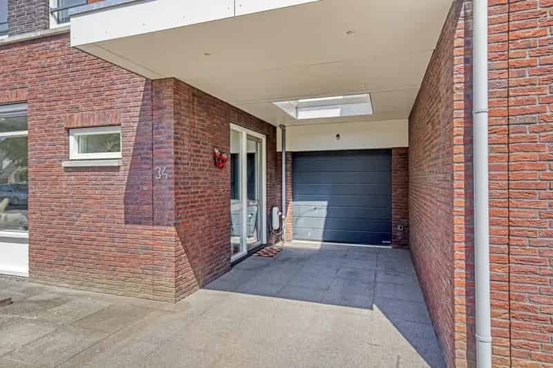 Ruim Familiehuis 4 Slaapkamers Chaam Garage Tuin