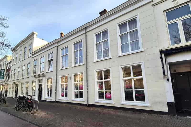 Kantoorruimte te huur Den Haag Centrum 220m²