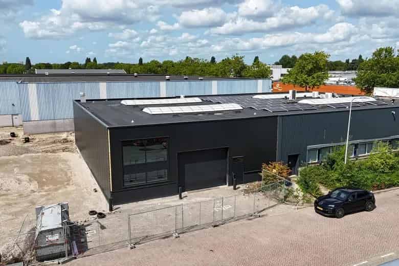 Bedrijfsruimte te huur Ridderkerk 317m2 Kantoor 94m2
