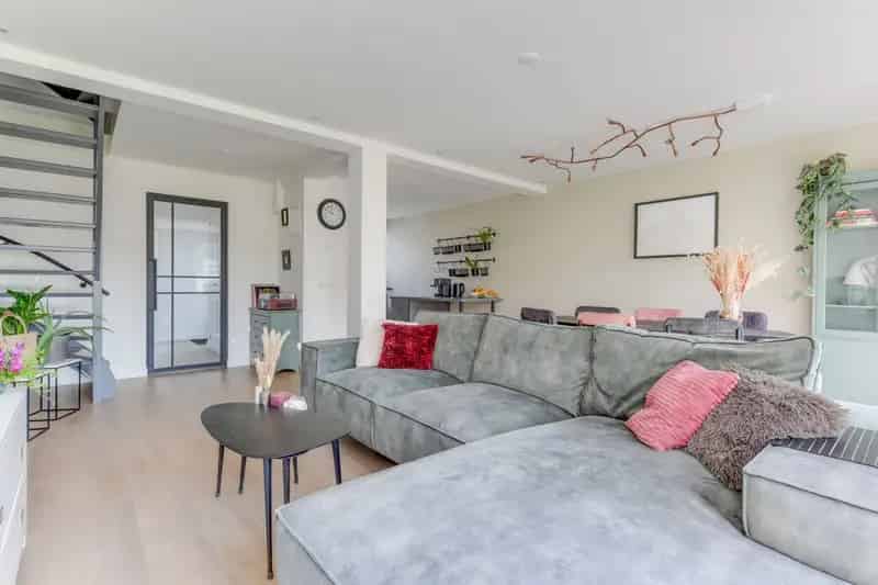 Huis te koop Zwaag 4 slaapkamers moderne keuken