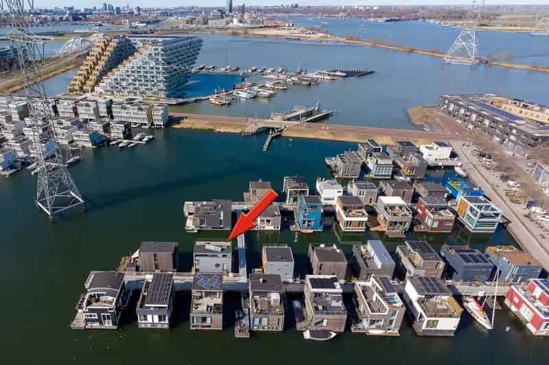 Watervilla IJburg 139m2 3 slaapkamers 2 badkamers Dakterras Aanlegsteiger